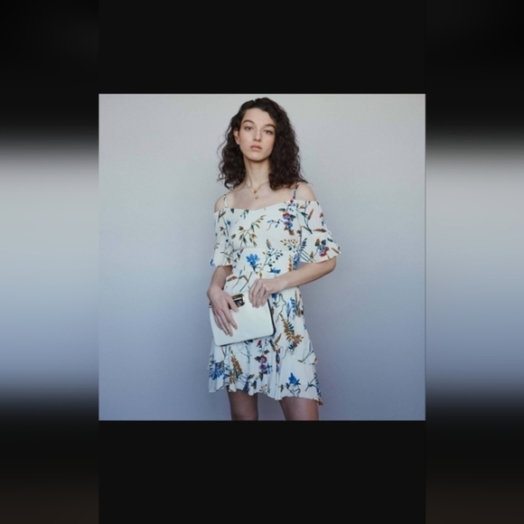MAJE Rhina cold shoulder floral‎ MINI DRESS - Picture 7 of 12